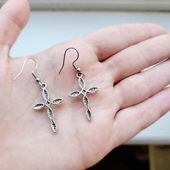 Pair of Silver Simple Classic Cross Hook Drop Earrings - Picture 8 of 8